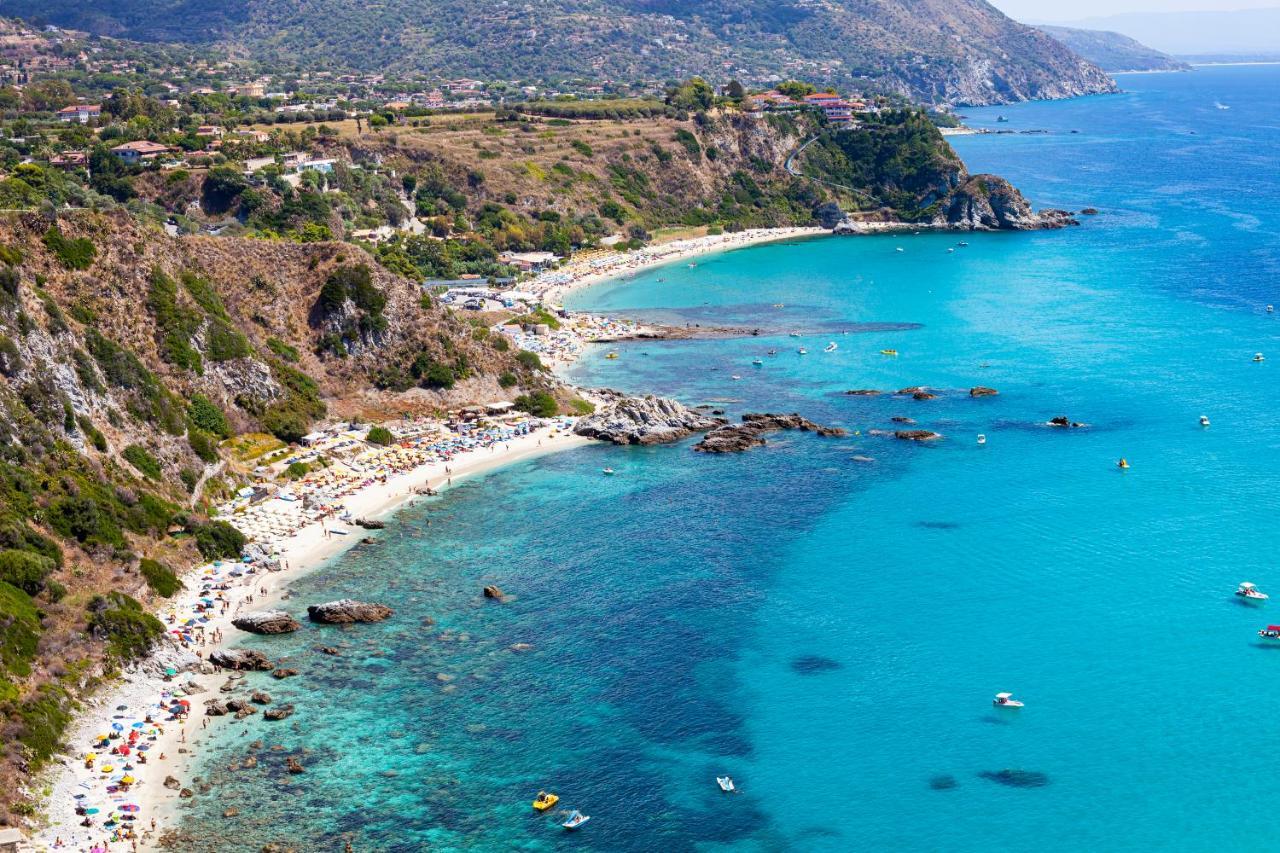 Cichello Apartments Capo Vaticano Esterno foto