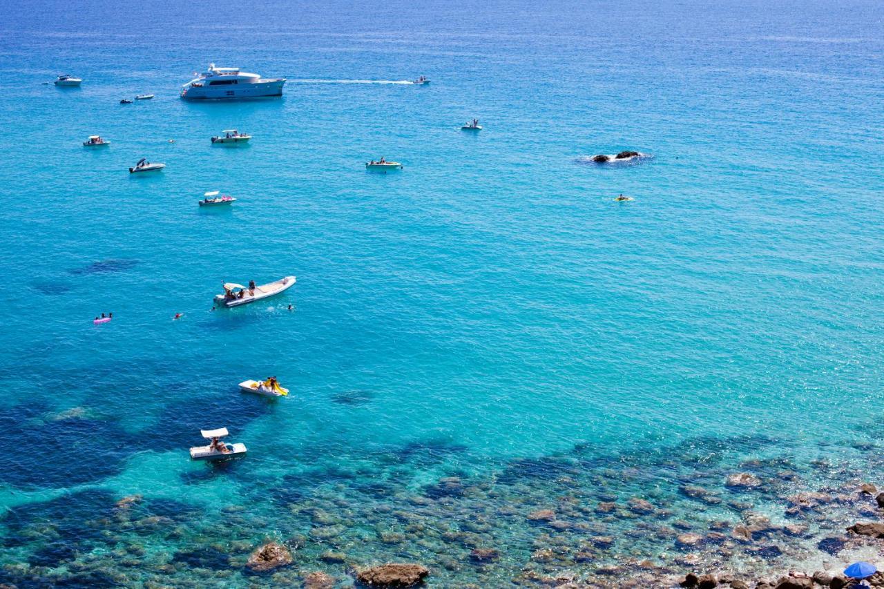 Cichello Apartments Capo Vaticano Esterno foto