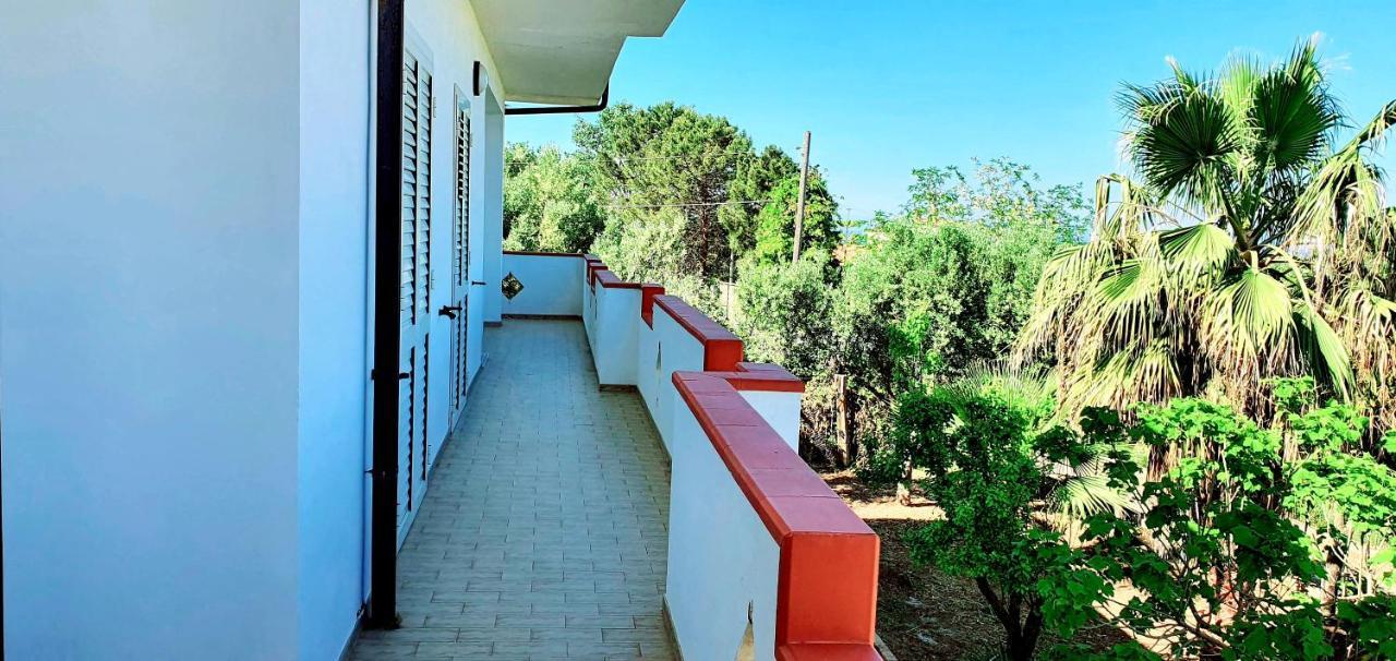 Cichello Apartments Capo Vaticano Esterno foto